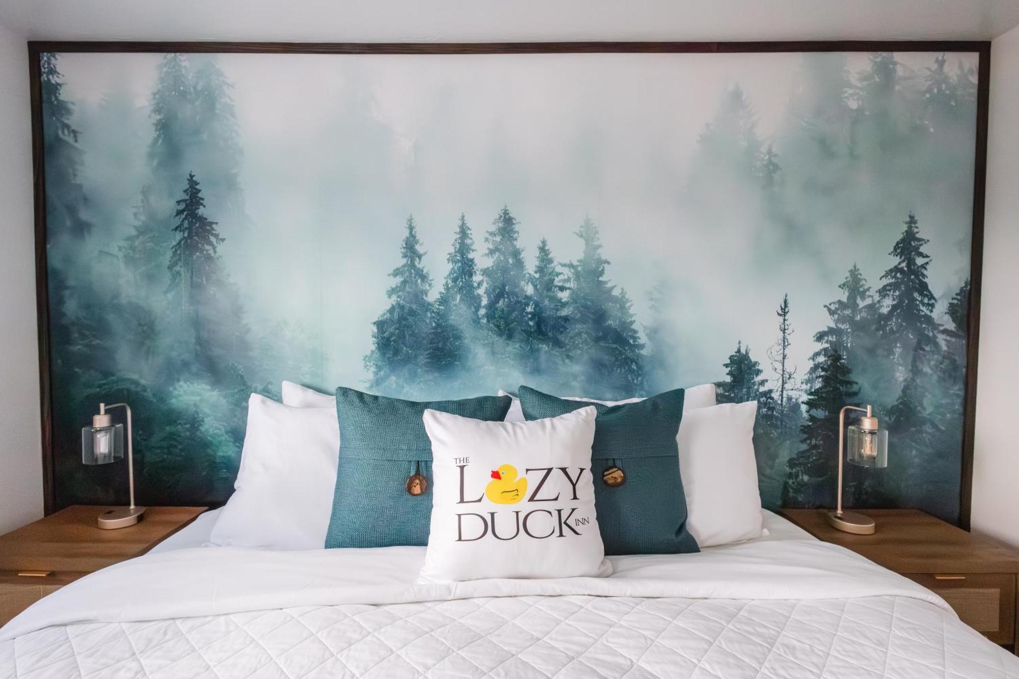 Lazy Duck Inn West Yellowstone Exterior photo